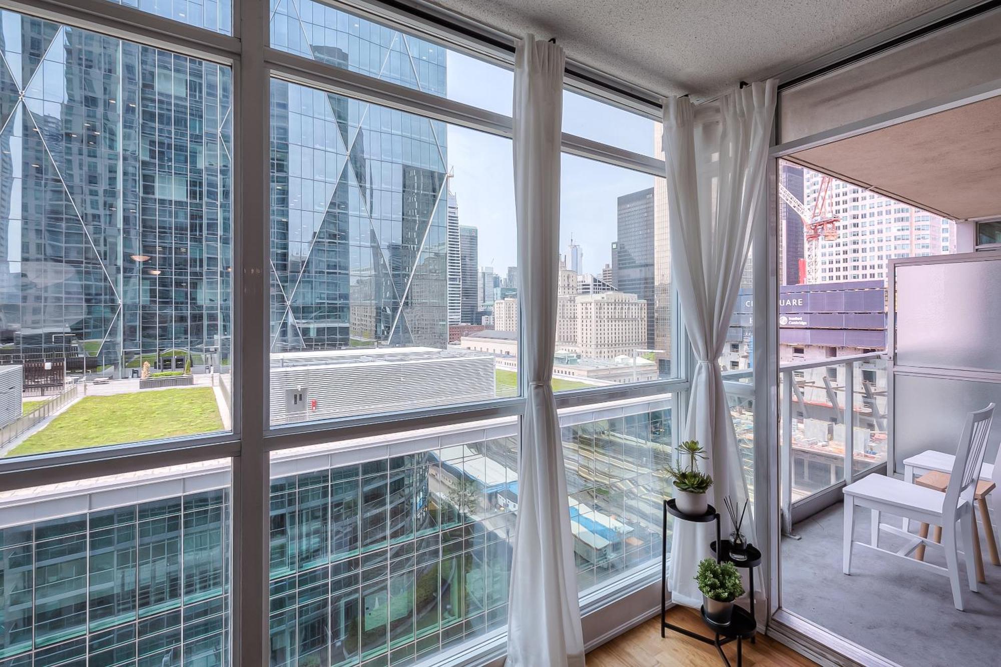 Rivetstays - The Yonge Toronto Buitenkant foto